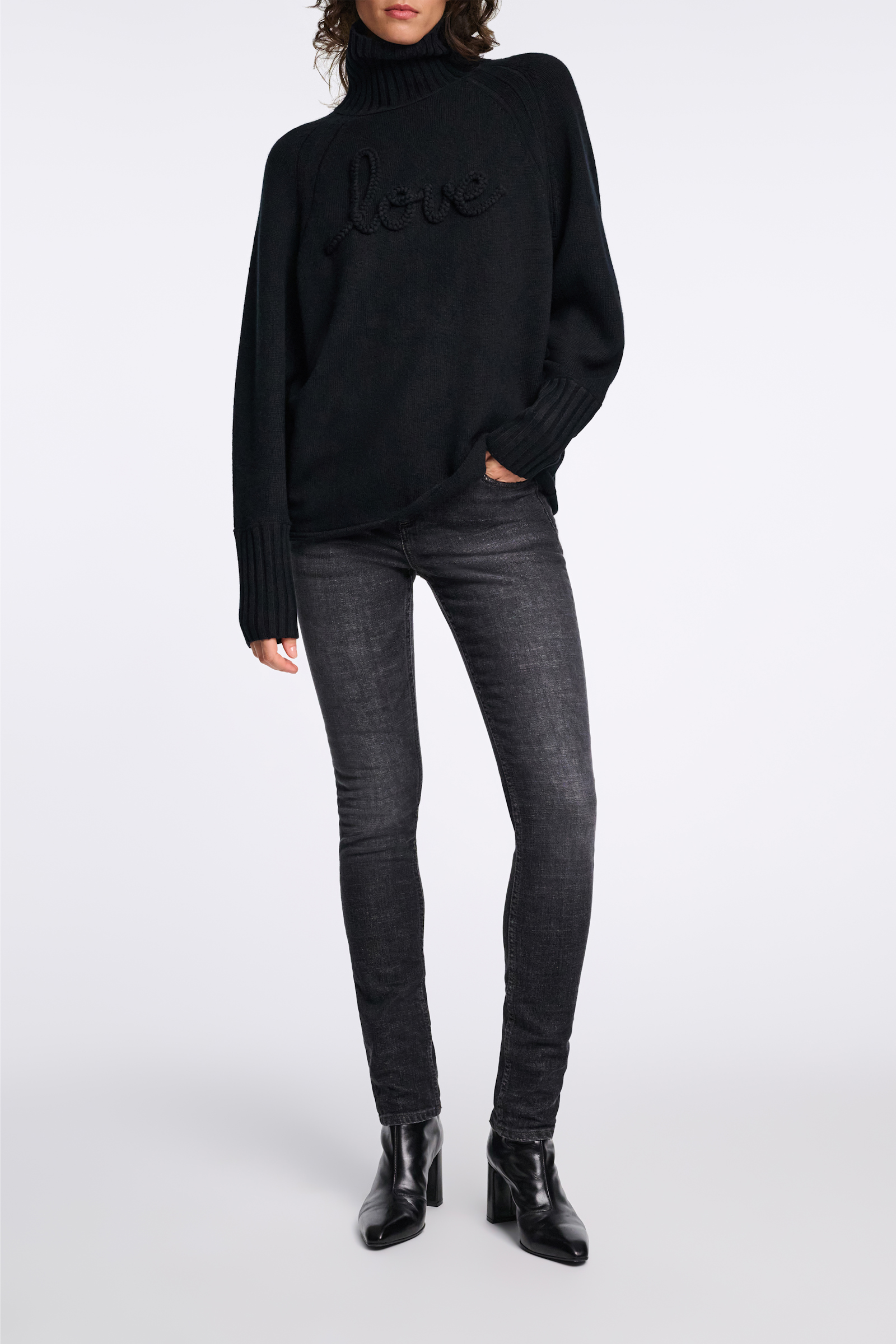 Dorothee Schumacher Turtleneck pullover in Merino-cashmere pure black