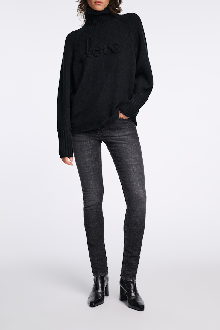 Dorothee Schumacher Turtleneck pullover in Merino-cashmere pure black