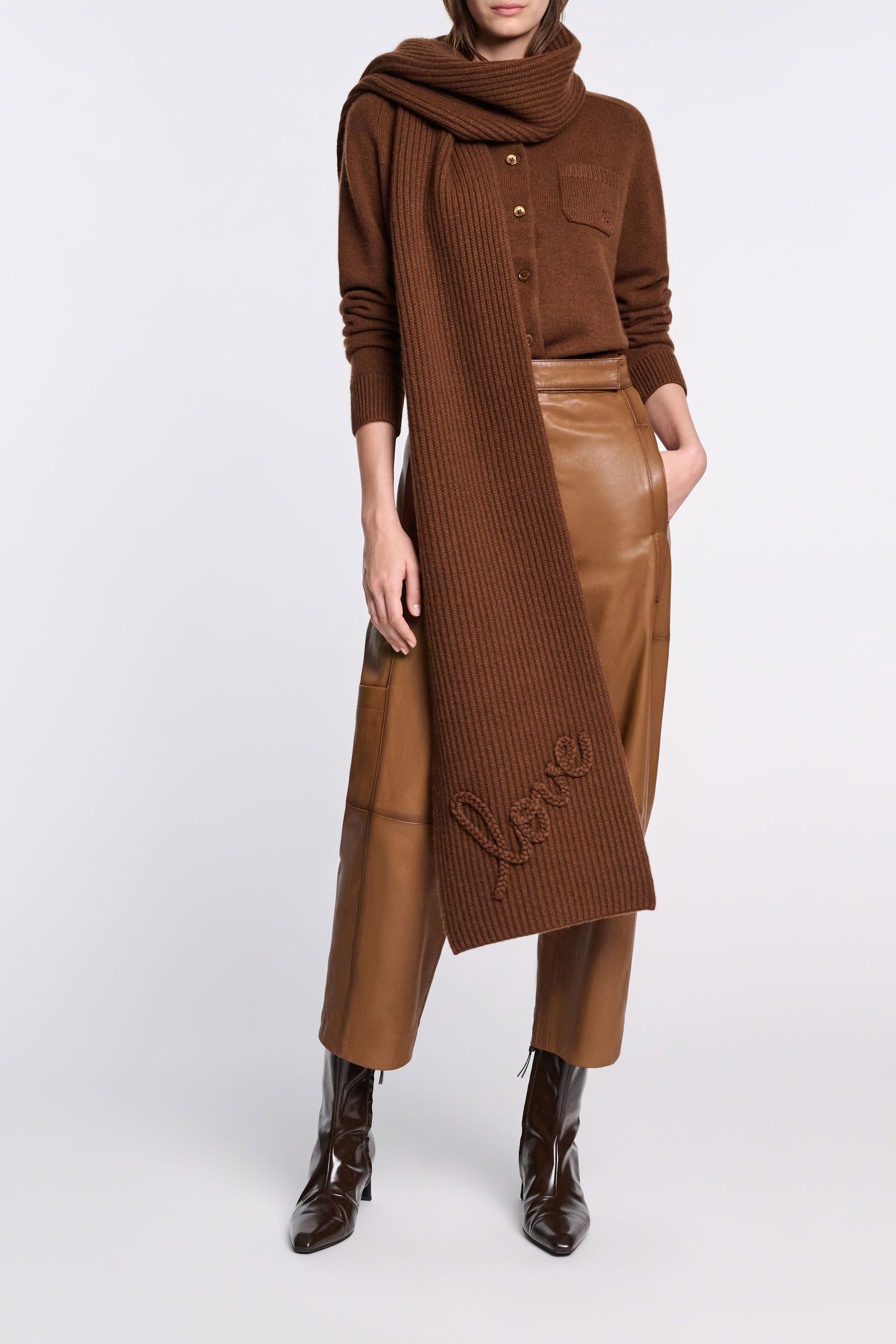 Dorothee Schumacher Gerippter Merino-Kaschmir-Schal LOVE Coffee