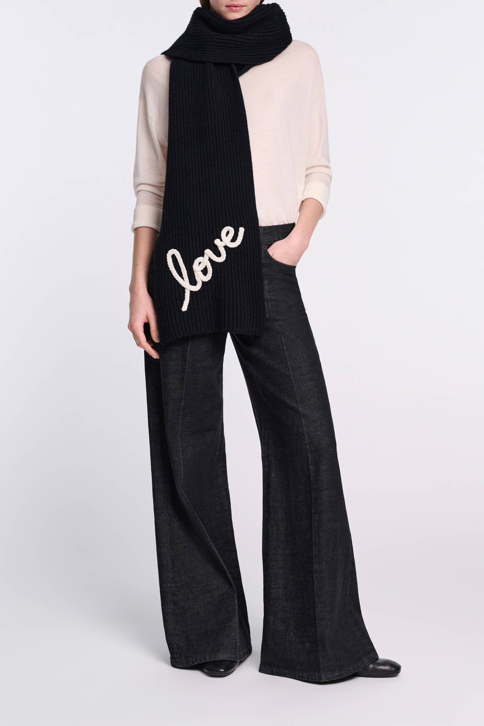 Dorothee Schumacher Gerippter Merino-Kaschmir-Schal LOVE pure black