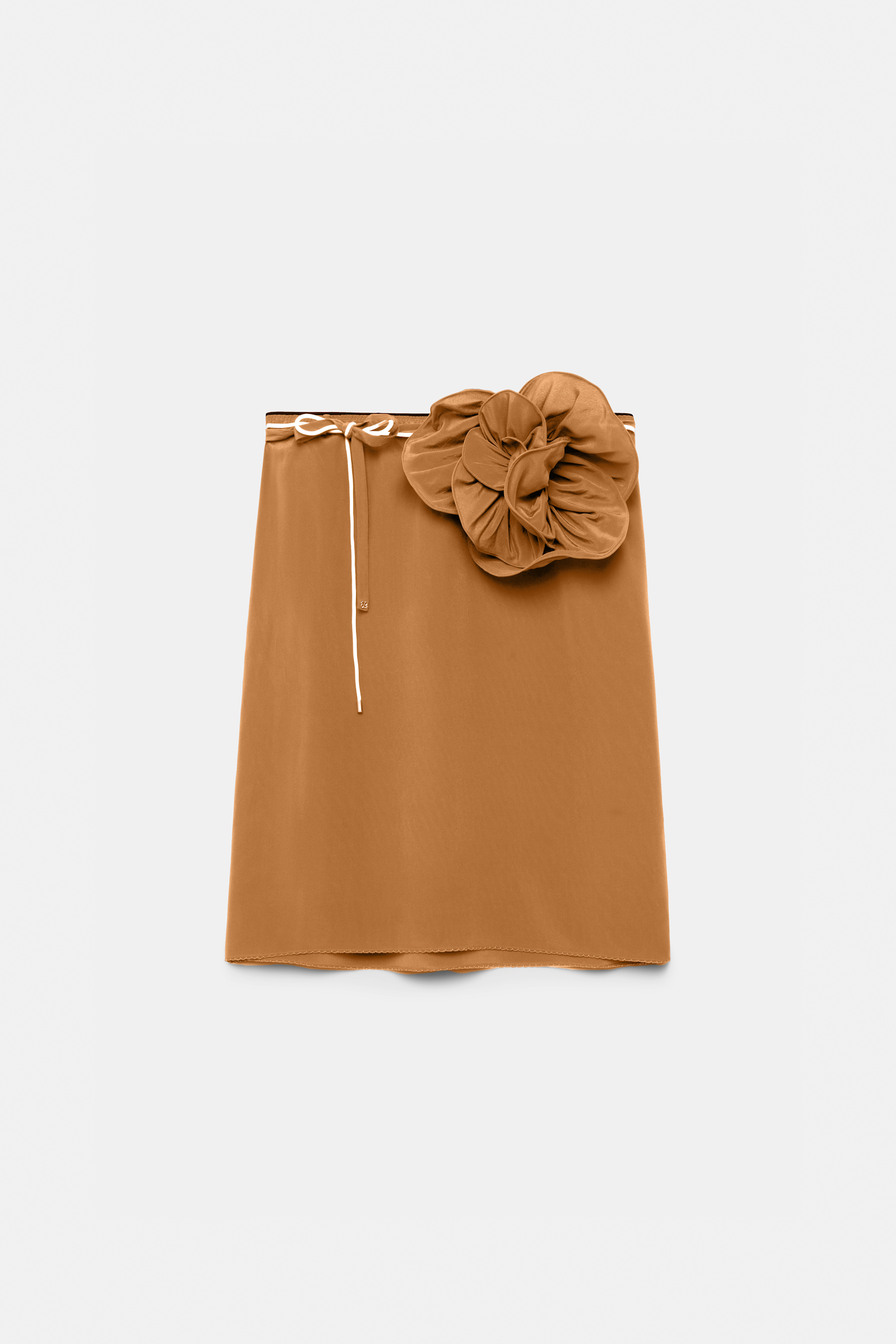 Dorothee Schumacher Seidenrock mit Maxi-Blumenbrosche toffee