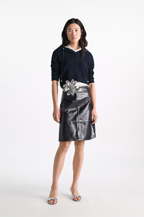 MODERN STATEMENTS pullover