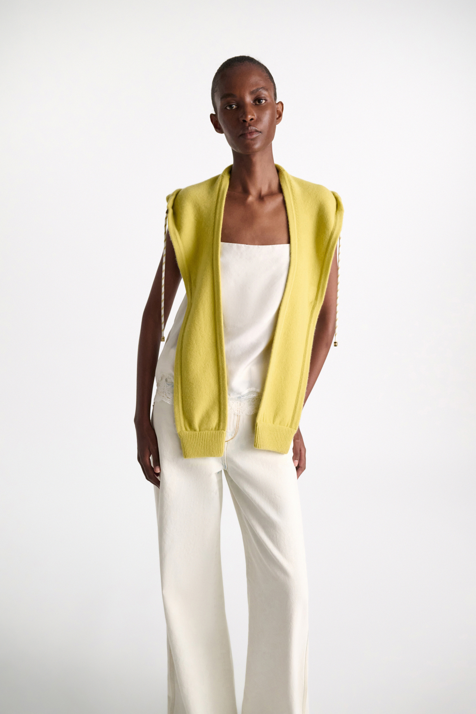 Dorothee Schumacher Hood accessory goldfinch