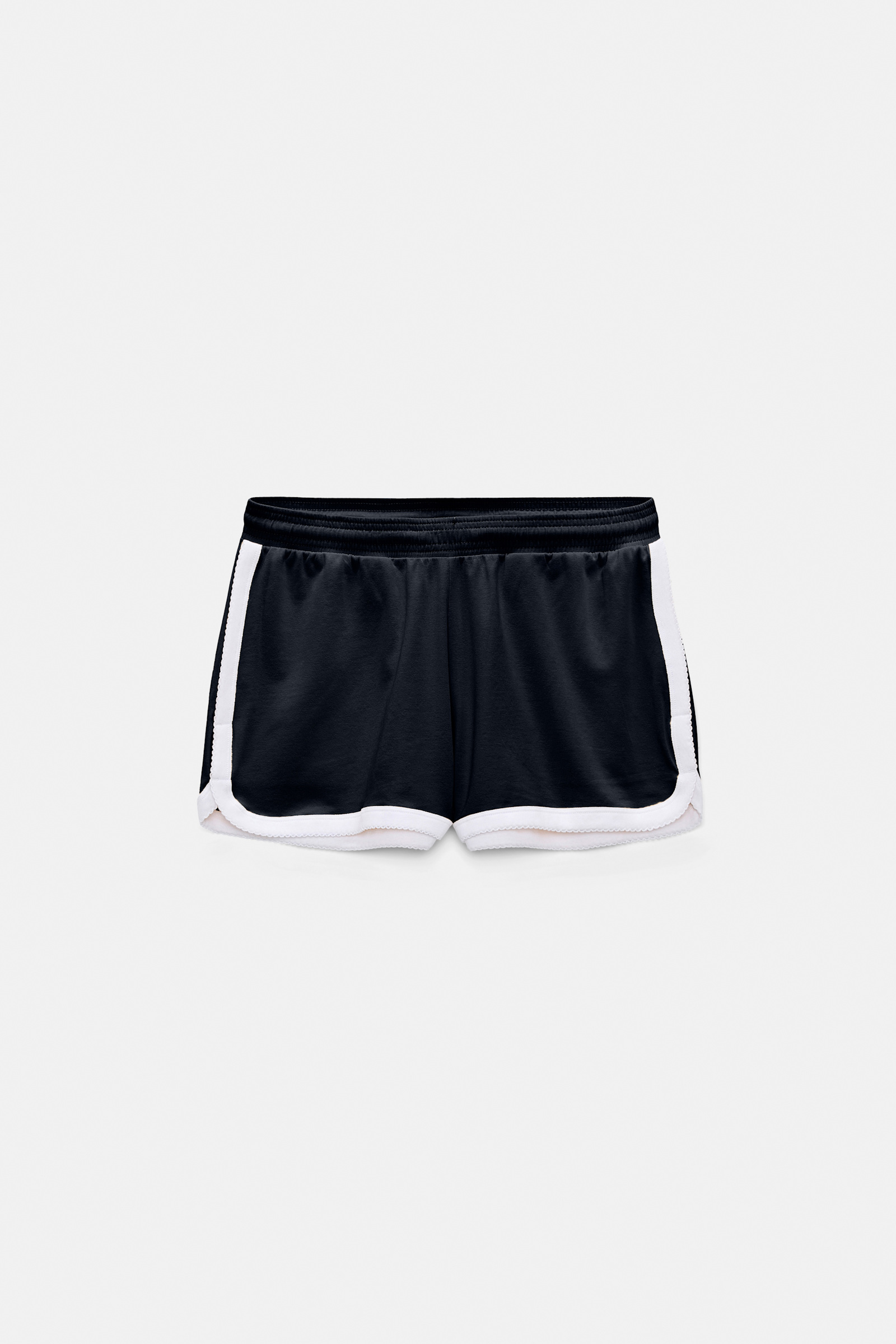Dorothee Schumacher Shorts mit kontrastierendem Einfass dark navy