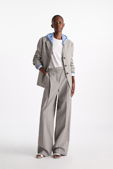 Dorothee Schumacher Technical linen blazer white & walnut