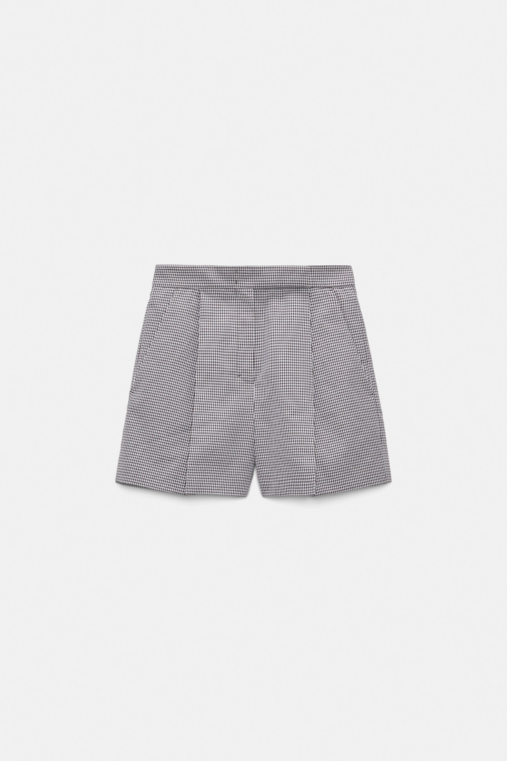 Dorothee Schumacher Karierte Shorts aus technischem Leinen white & walnut