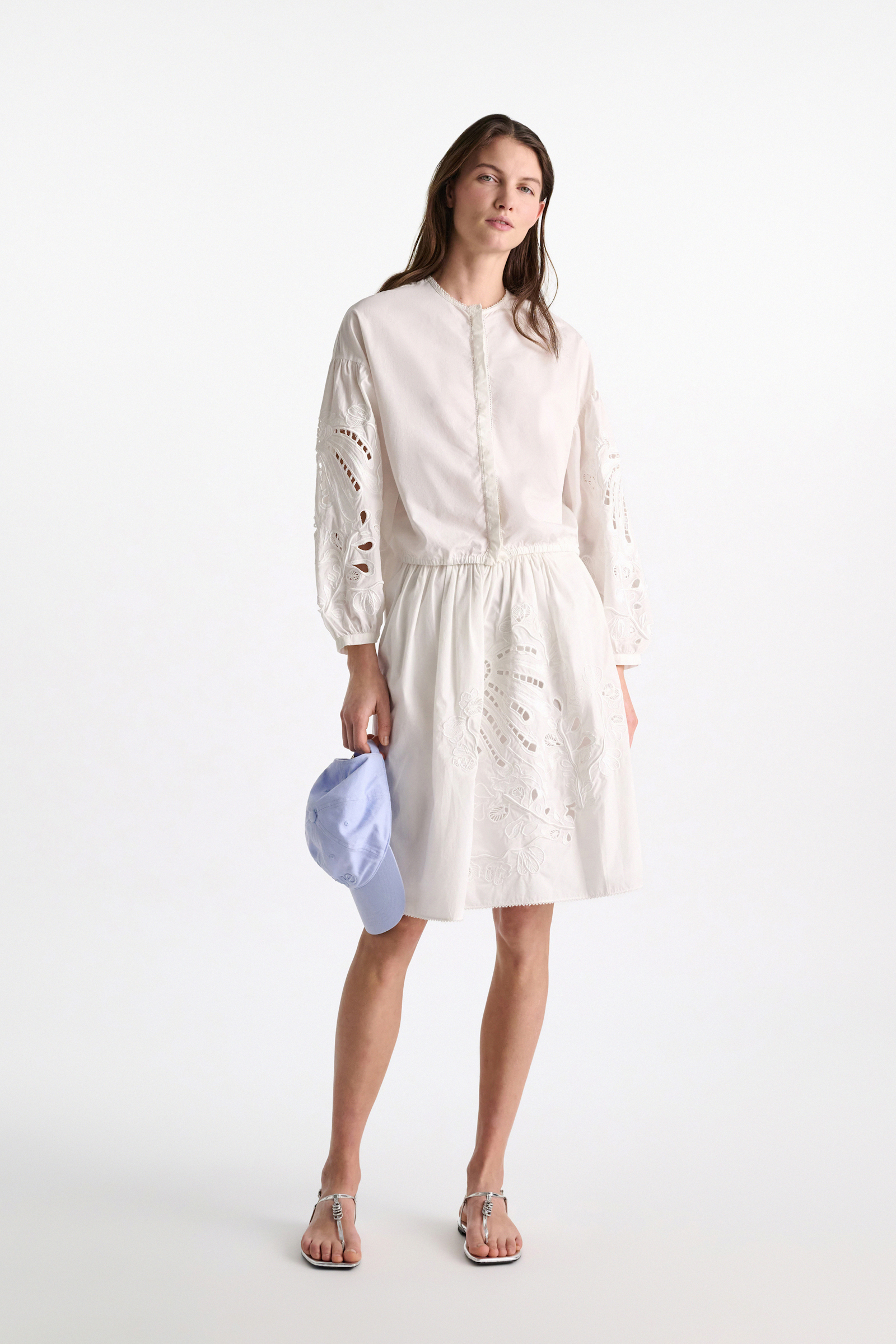 Dorothee Schumacher Bluse mit Broderie-Anglais-Stickerei aus Baumwolle pure white