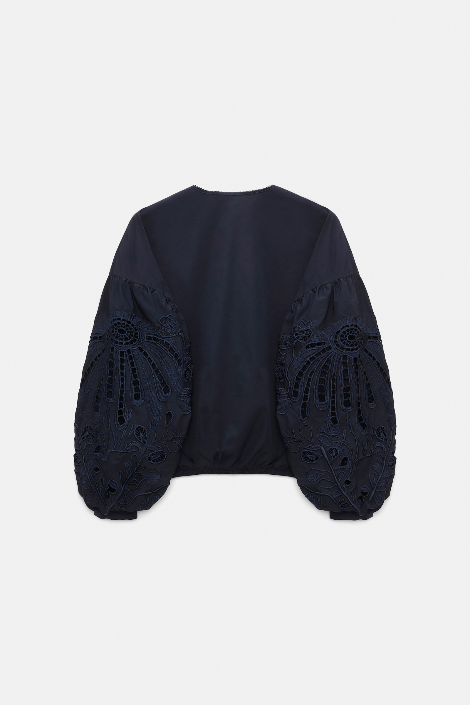 Dorothee Schumacher Bluse mit Broderie-Anglais-Stickerei aus Baumwolle dark navy