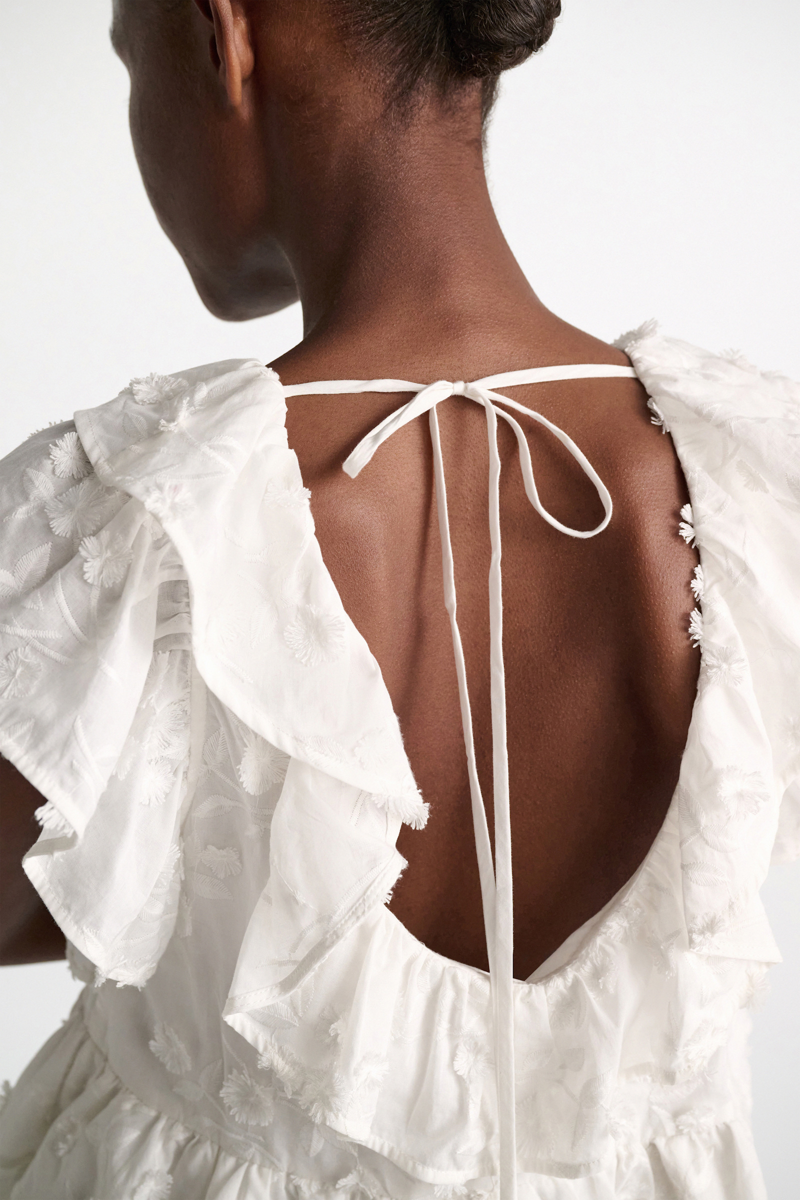 Dorothee Schumacher Top with ruffles in cotton-fil-coupé camellia white