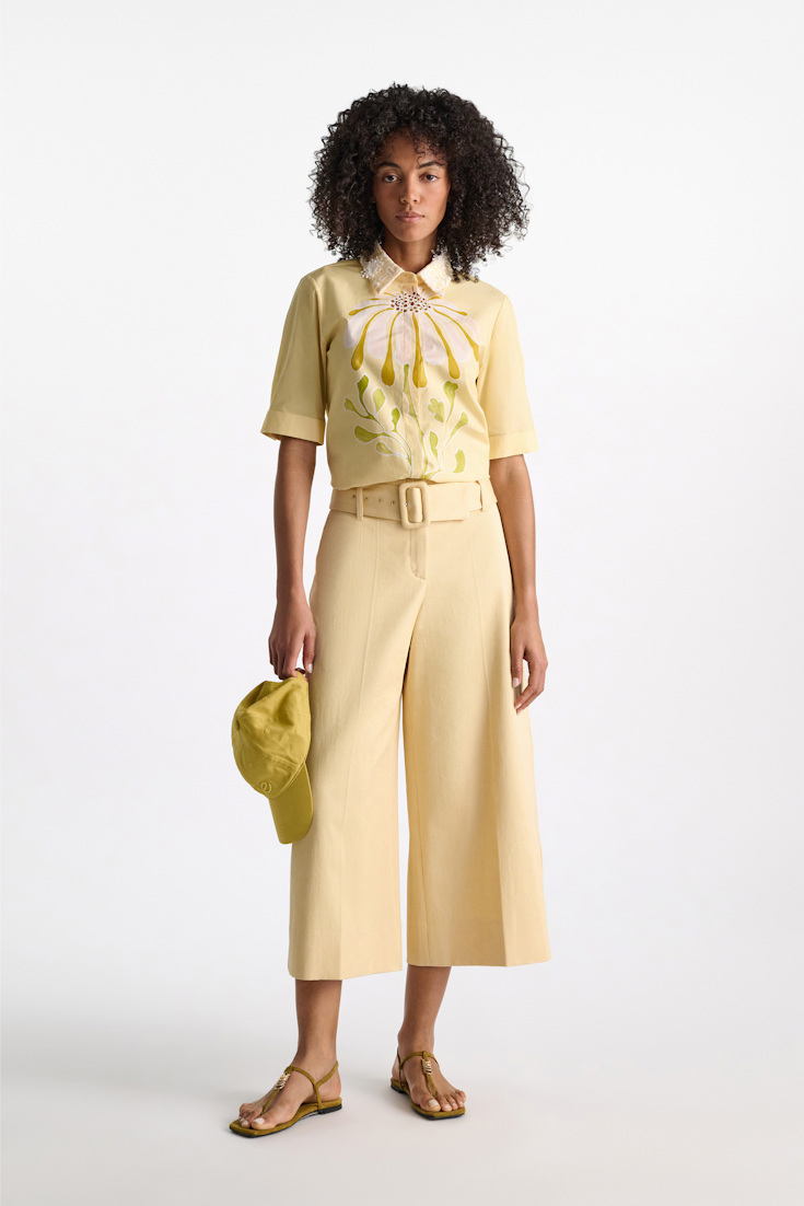 Dorothee Schumacher Bluse mit floralem Signature-Print aus Baumwoll-Popeline dream flower yellow