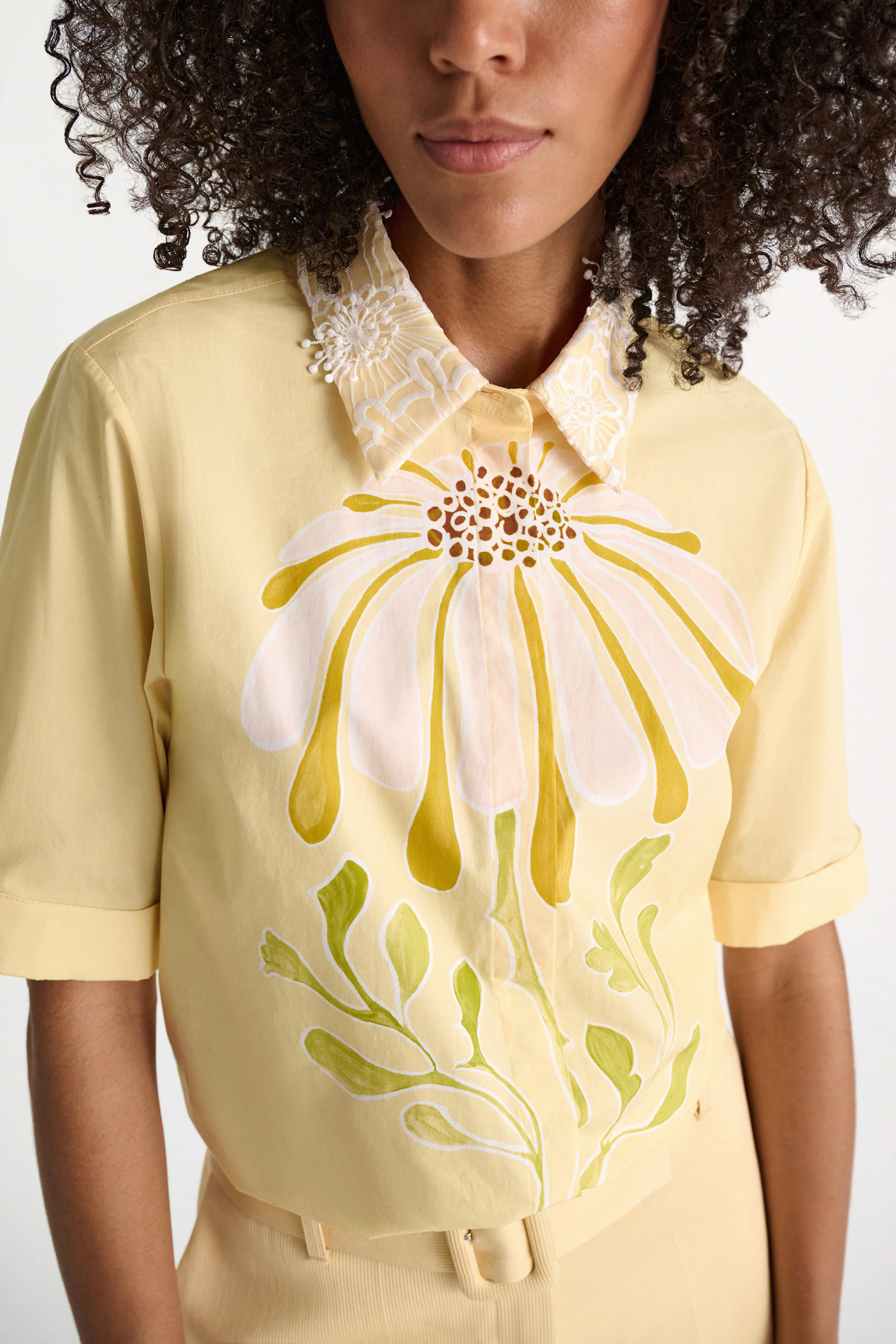 Dorothee Schumacher Bluse mit floralem Signature-Print aus Baumwoll-Popeline dream flower yellow