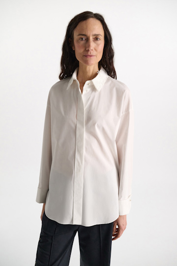 Dorothee Schumacher Cotton poplin shirt with floral collar pure white