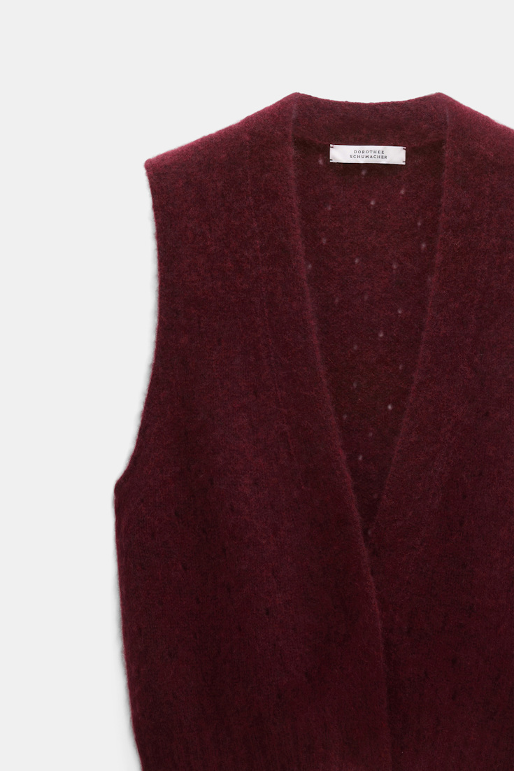 Dorothee Schumacher Cashmere vest with pointelle merlot