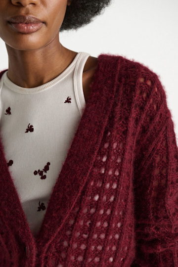 Dorothee Schumacher Cardigan mit grafischem Pointelle-Muster aus Kaschmir merlot