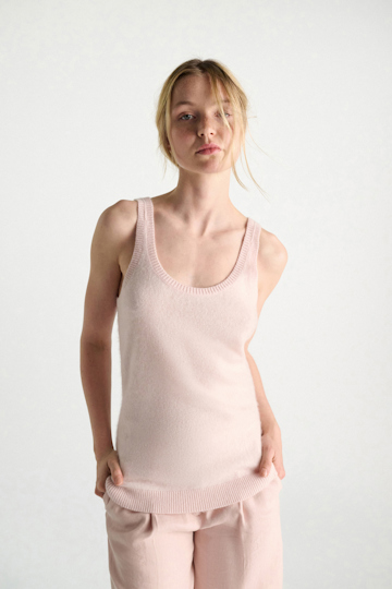 Dorothee Schumacher Merino-cashmere fluffy knit tank top candy