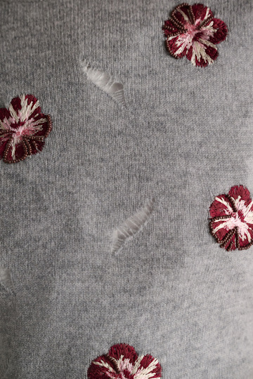 Dorothee Schumacher Kurzärmeliges, besticktes Oberteil aus Merino und Kaschmir grey blooming bordeaux