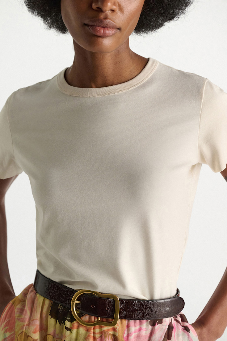 Dorothee Schumacher Round neck shrunken T-shirt canvas white