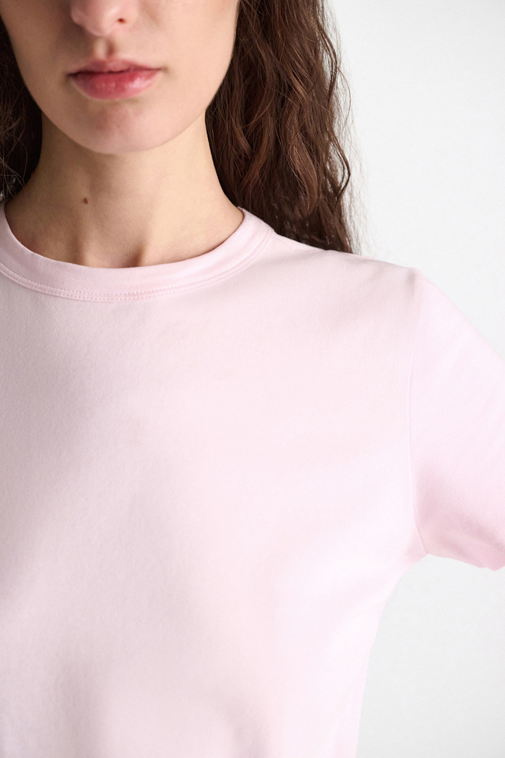 Dorothee Schumacher Round neck shrunken T-shirt shadowy candy