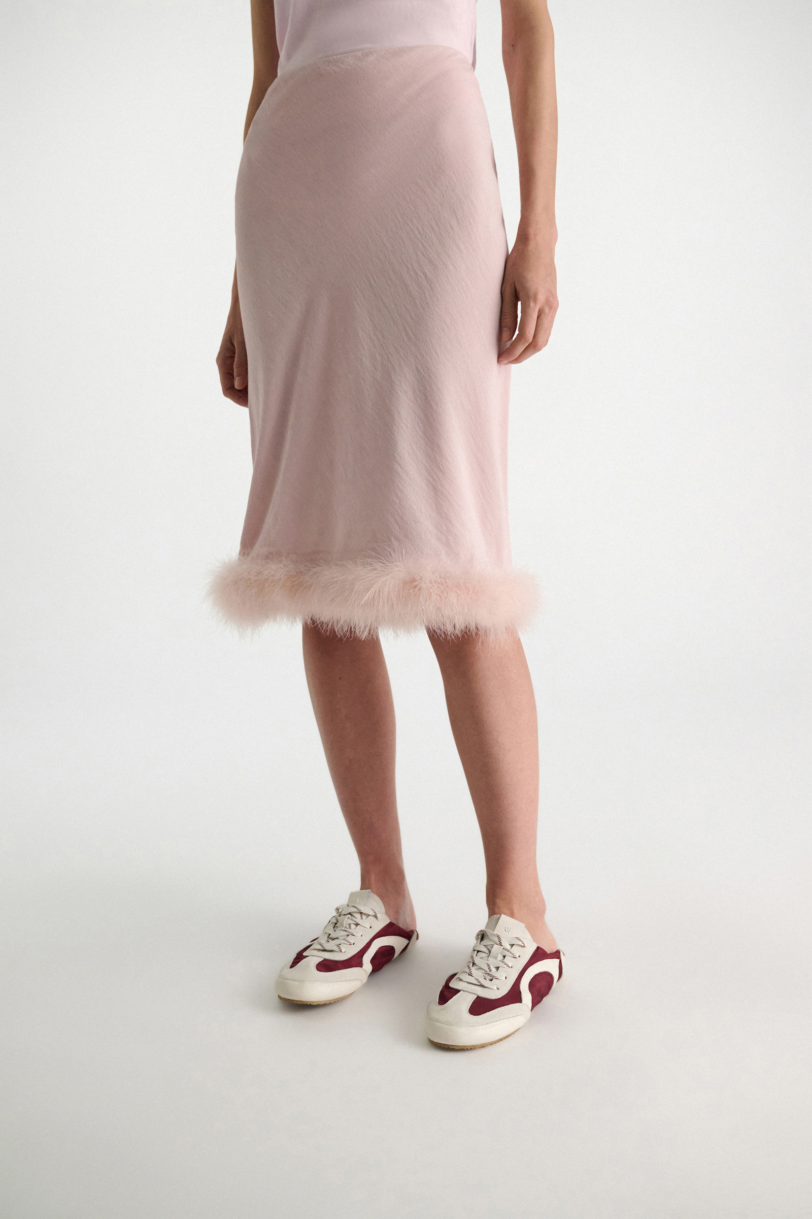 Dorothee Schumacher Knee-length skirt with feathers powder