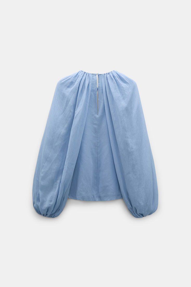 Dorothee Schumacher Set aus Bluse und Schal aus crinkled Baumwoll-Seiden-Georgette mineral blue