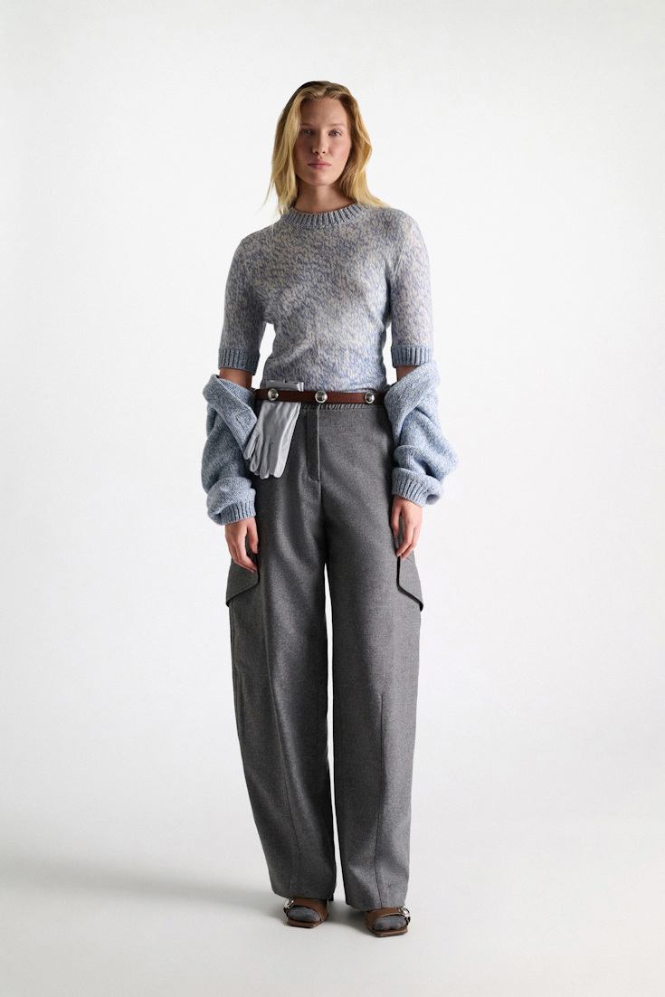 Dorothee Schumacher Merino-cashmere half sleeve pullover blue mouliné Model Front View