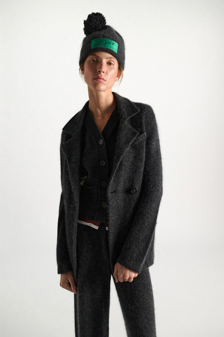 Dorothee Schumacher Zweireiher-Blazer aus Merino und Kaschmir anthra melange Model Detail View