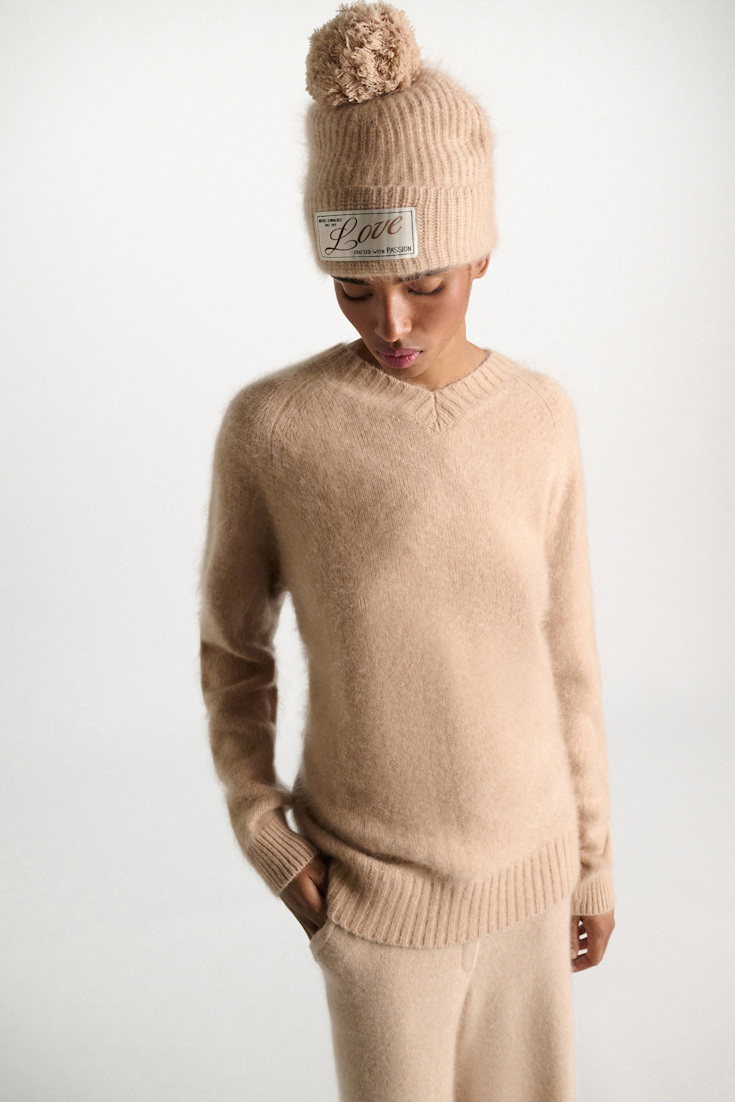 Dorothee Schumacher Mütze aus Merino und Kaschmir make up Model Detail View