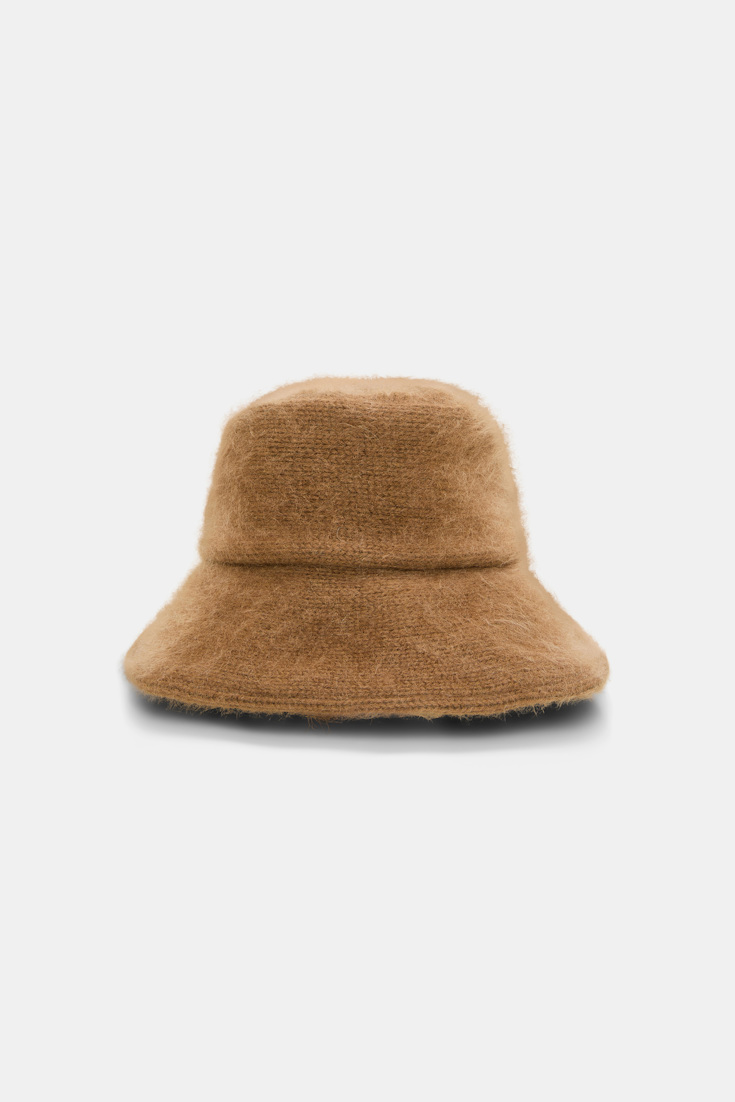 Dorothee Schumacher Merino-cashmere bucket hat porcini Product Front View