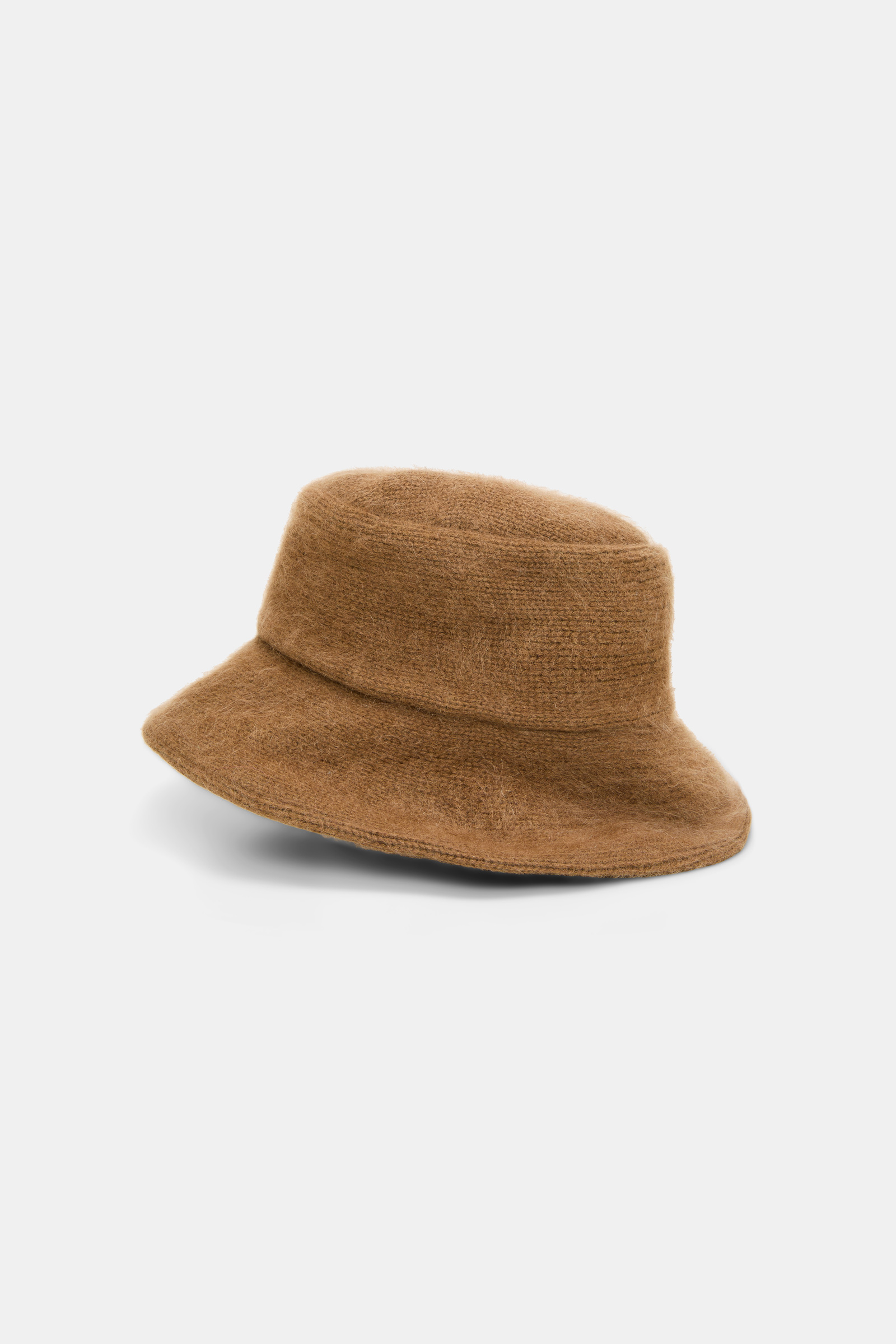 Dorothee Schumacher Merino-cashmere bucket hat porcini Product Detail View