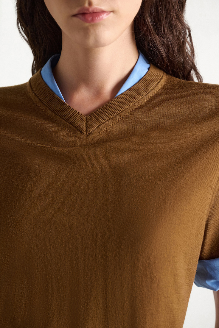 Dorothee Schumacher Extra fine Merino short sleeve layered top forest honey patch Model Detail View