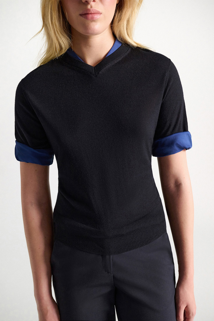 Dorothee Schumacher Extra fine Merino short sleeve layered top ink and midnight Model Detail View