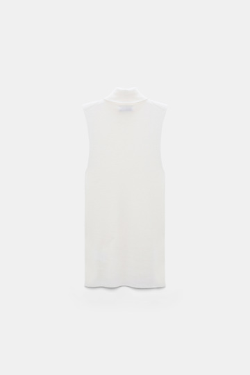 Dorothee Schumacher Sleeveless turtleneck in extra fine Merino camellia white Product Detail View