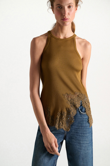 Dorothee Schumacher Rib knit cotton tank top with lace trim porcini Model Detail View