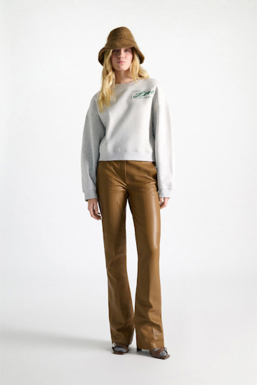 Dorothee Schumacher LOVE sweatshirt oyster grey Model Front View