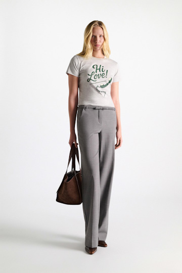 Dorothee Schumacher HI LOVE print shrunken T-shirt grey/green Model Detail View
