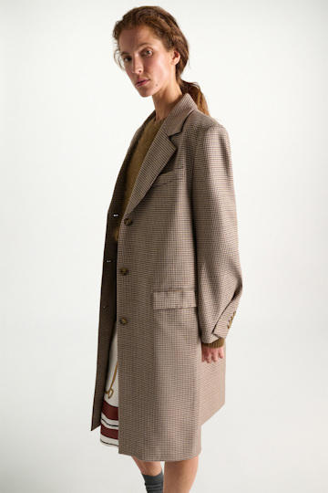 Dorothee Schumacher Virgin wool checked coat beige check Model Detail View