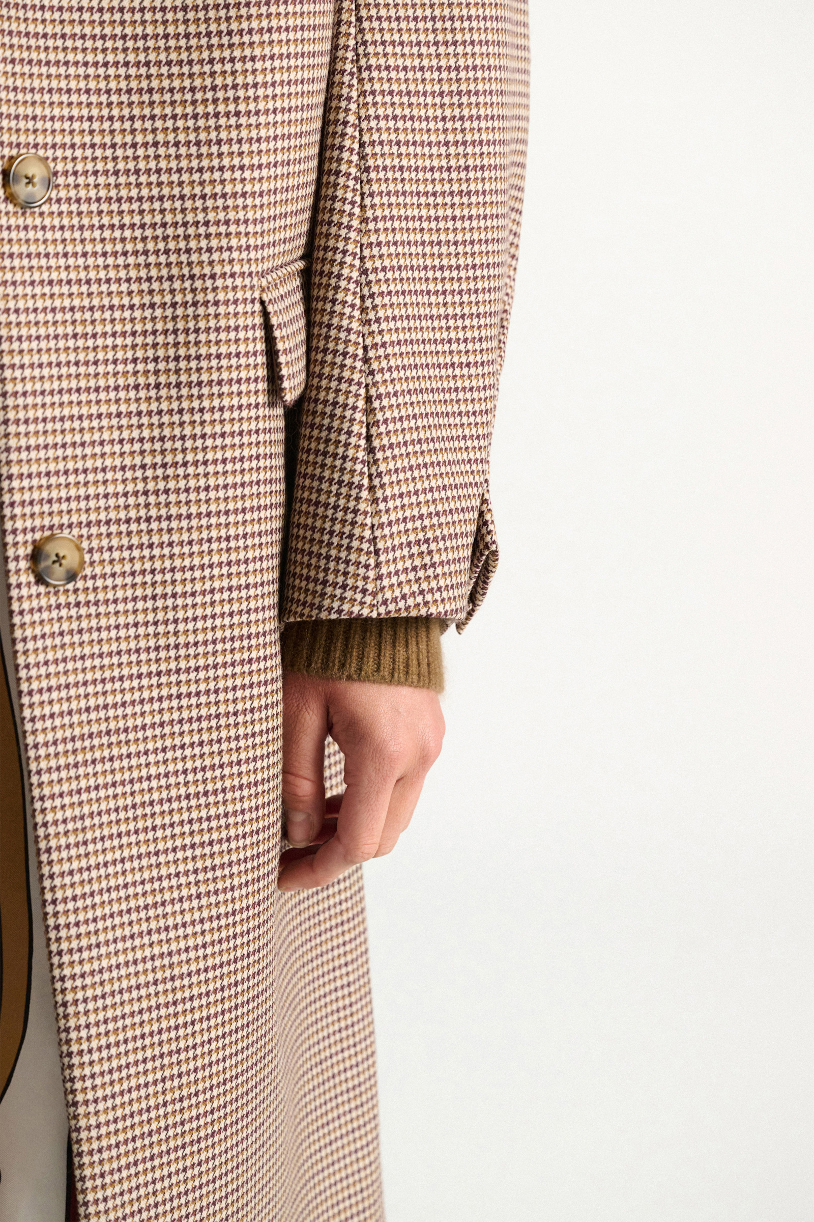 Dorothee Schumacher Karierter Mantel aus Schurwolle beige check Model Detail View