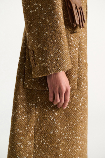 Dorothee Schumacher Bouclé herringbone tweed coat saffron tweed Model Detail View