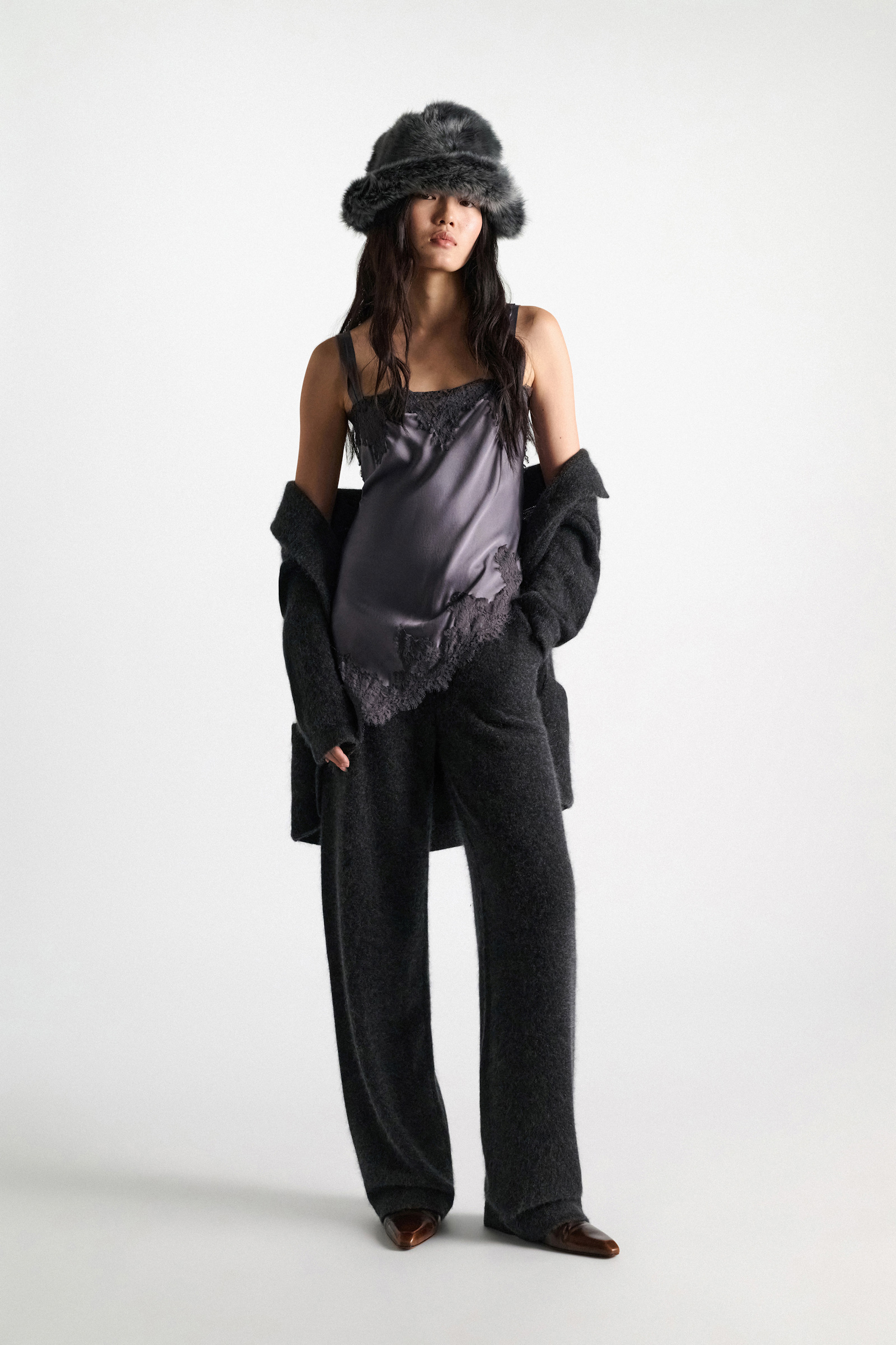 Dorothee Schumacher Negligee-Top aus Seiden-Stretch-Satin dark oyster Model Front View