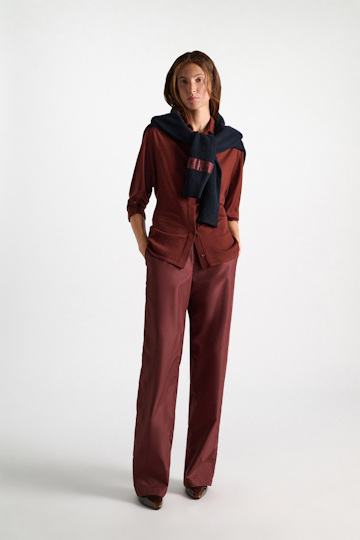 Dorothee Schumacher Barrel leg Nylon pants cinnamon Model Detail View