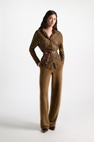 Dorothee Schumacher Guipure lace shirt porcini Model Front View