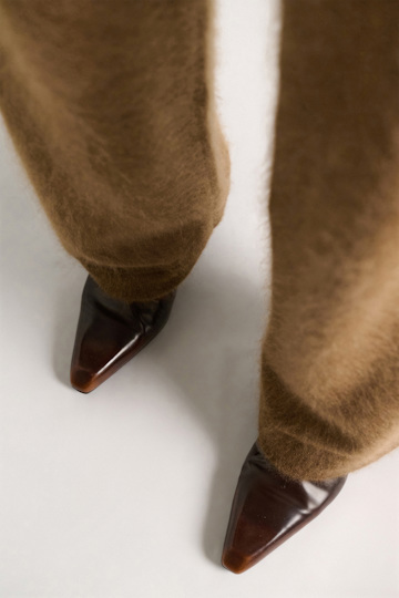 Dorothee Schumacher Brushed boxcalf ankle boots brown brush off Model Detail View
