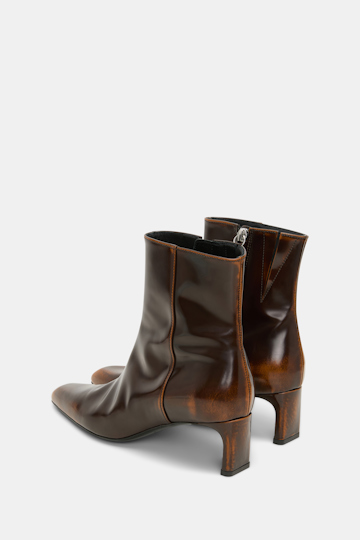 Dorothee Schumacher Brushed boxcalf ankle boots brown brush off Product Detail View