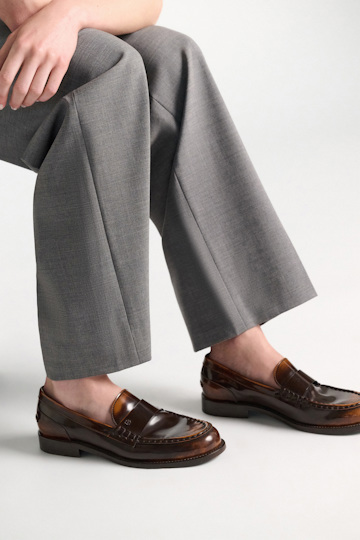 Dorothee Schumacher Brush-off boxcalf loafers brown brush off Model Detail View