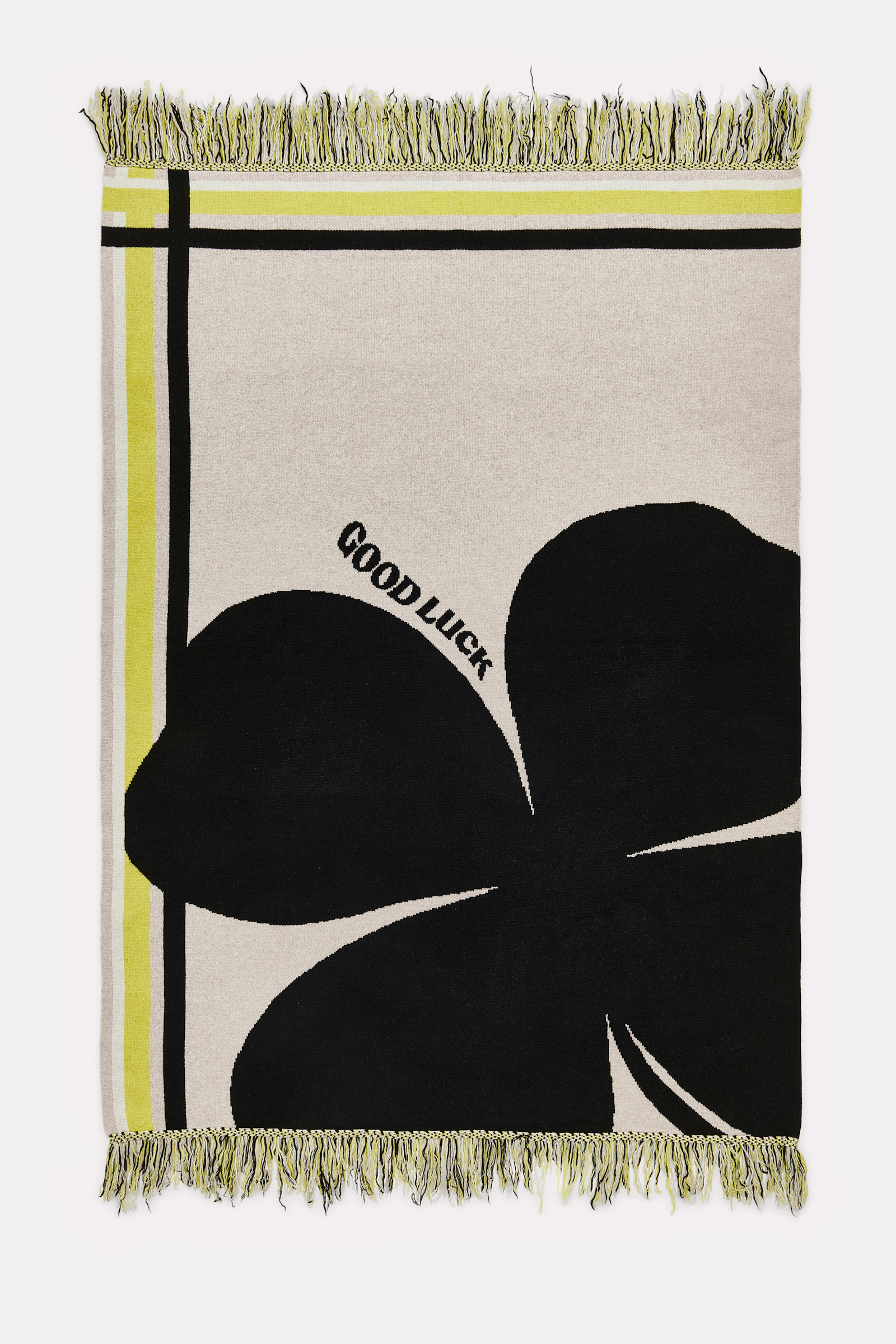 LUCKY CLOVER blanket Dorothee Schumacher Wolldecke mit Kleeblatt und GOOD LUCK Motiv beige/black/yellow