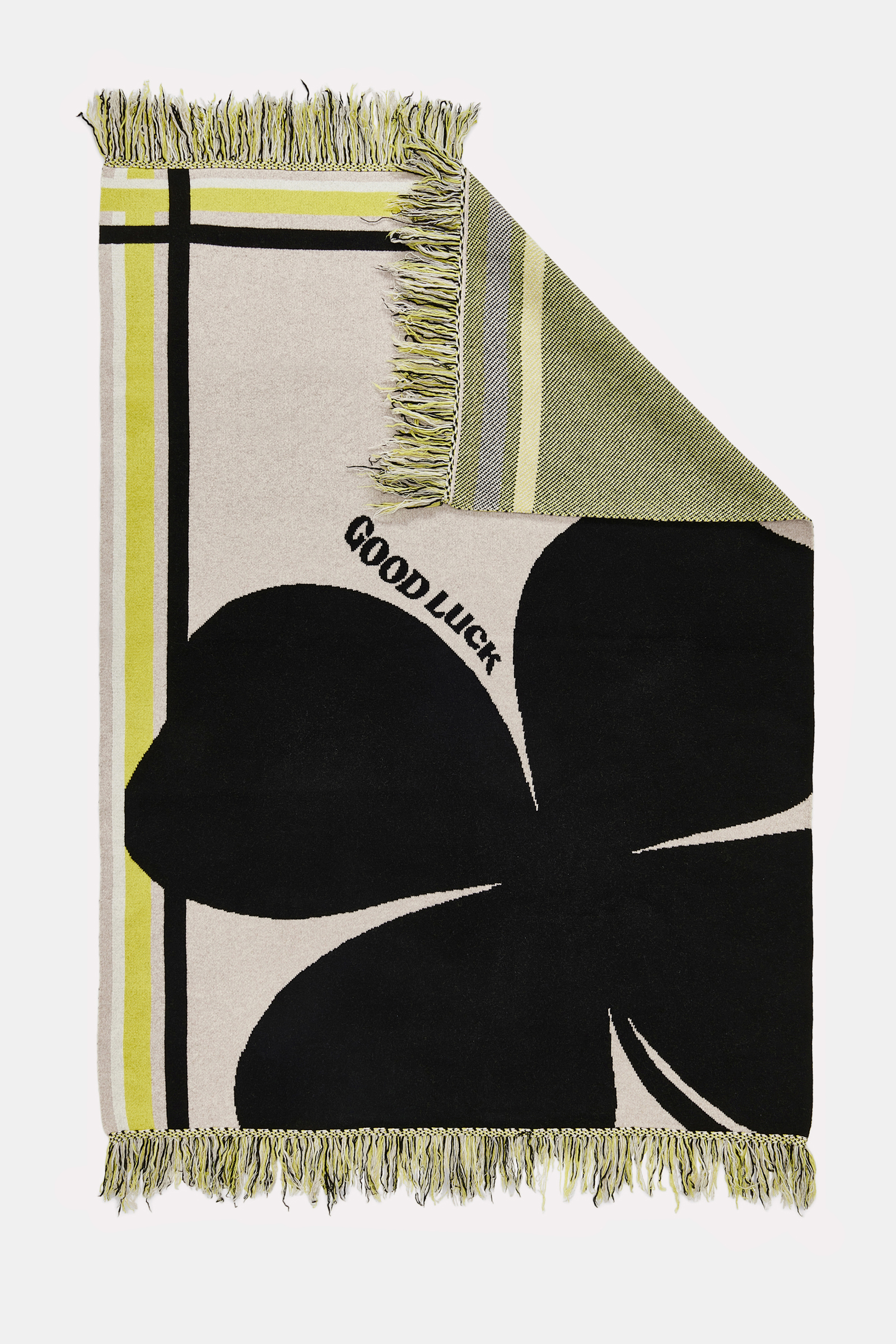 LUCKY CLOVER blanket Dorothee Schumacher Wolldecke mit Kleeblatt und GOOD LUCK Motiv beige/black/yellow