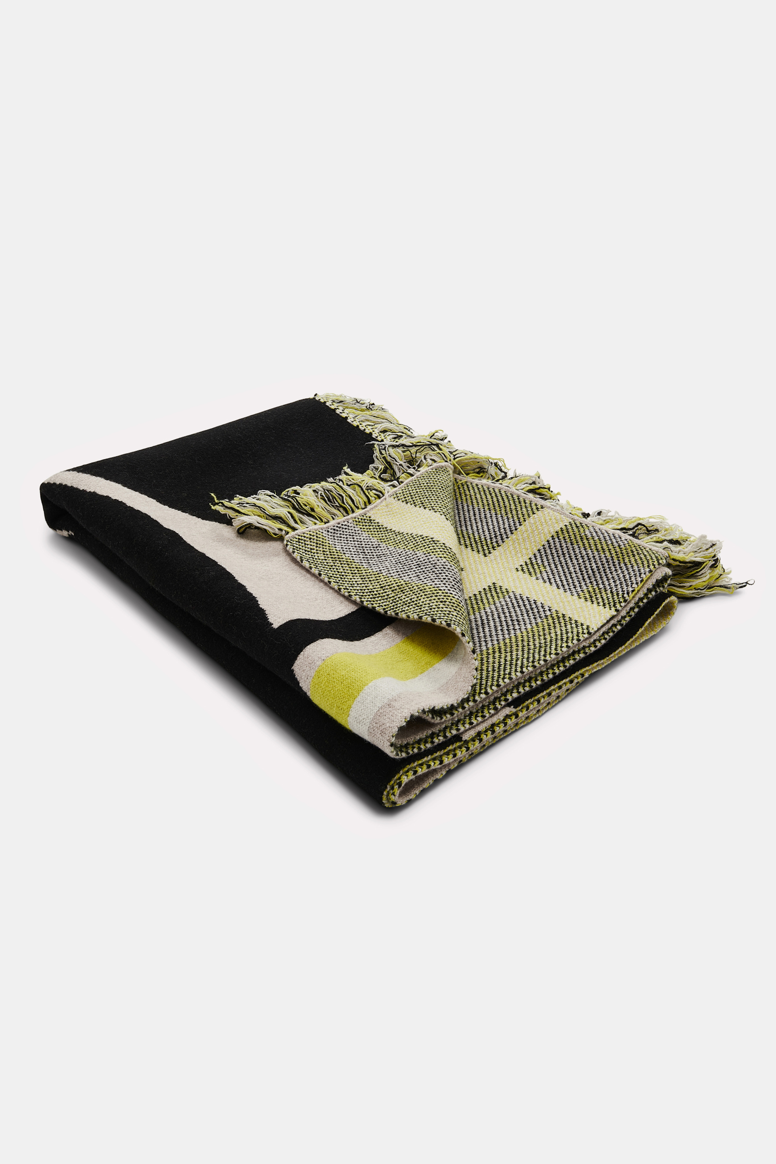 LUCKY CLOVER blanket Dorothee Schumacher Wolldecke mit Kleeblatt und GOOD LUCK Motiv beige/black/yellow