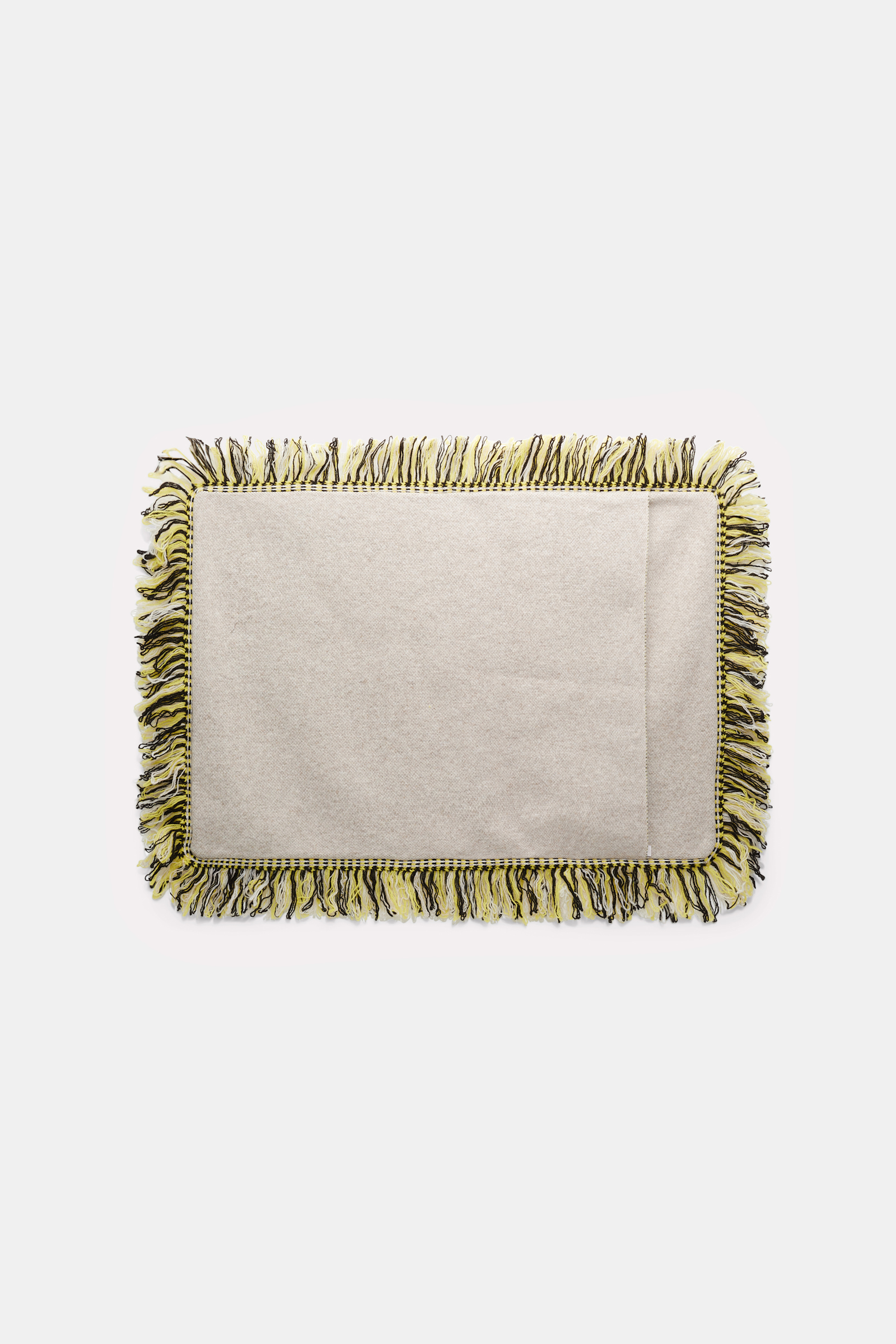 LUCKY CLOVER 40x60cm cushion Dorothee Schumacher Kissen aus Wolle mit Kleeblatt und GOOD LUCK Motiv beige/black/yellow