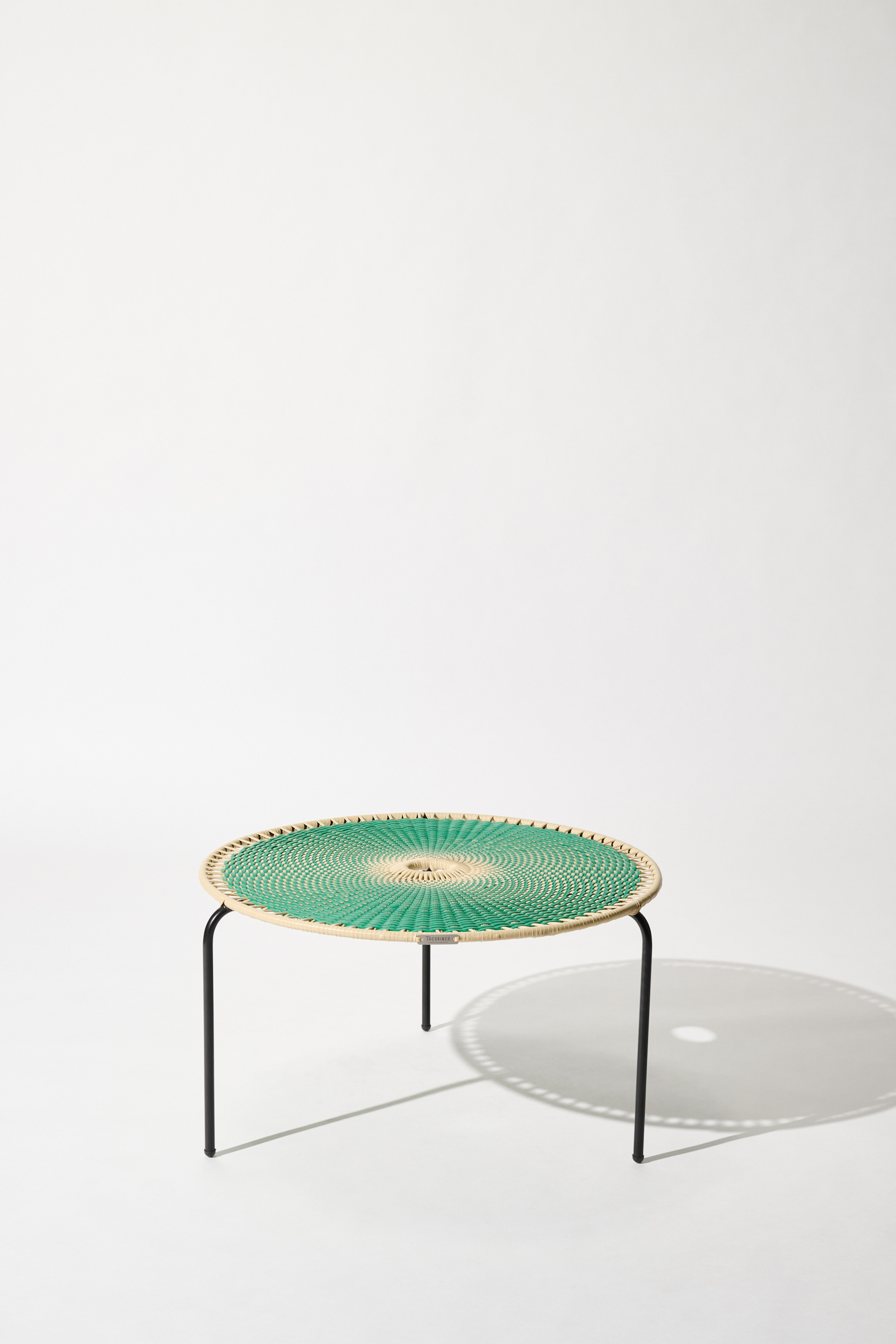 Dorothee Schumacher Großer handgeflochtener Coffee Table verde beige mix