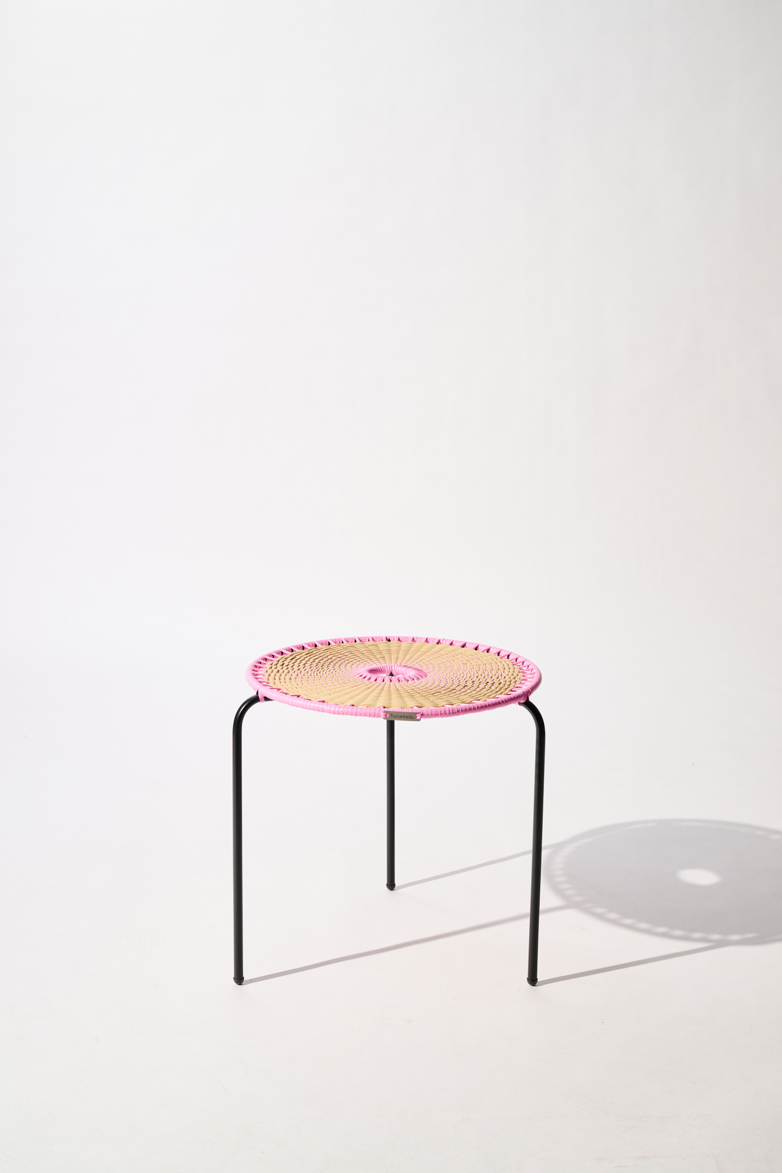 Dorothee Schumacher Kleiner handgeflochtener Coffee Table rosada beige mix